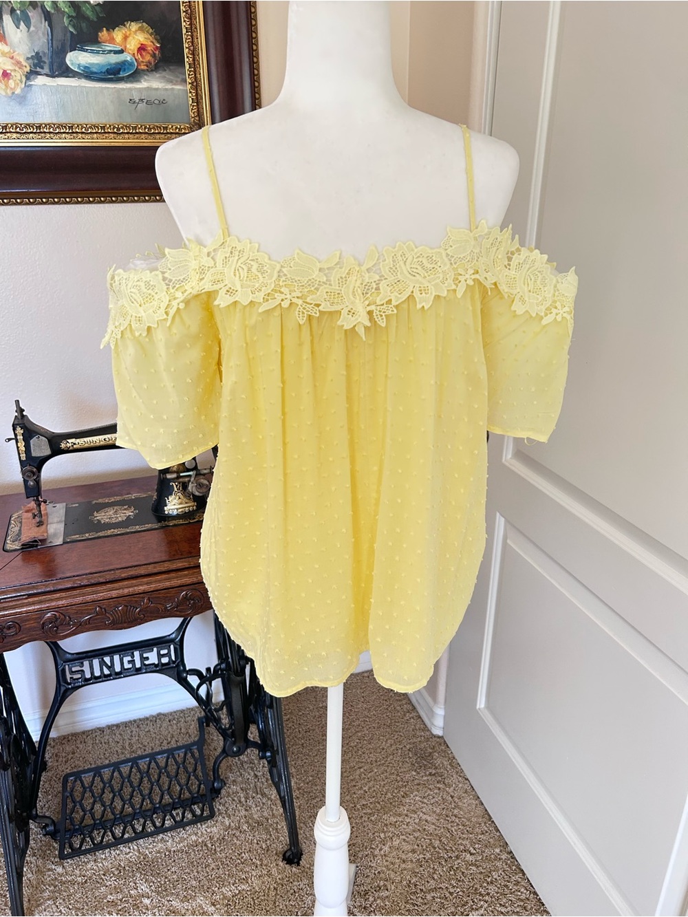 Francesca’s Mi Ami Off-Shoulder Lace Trim Yellow Women's Top